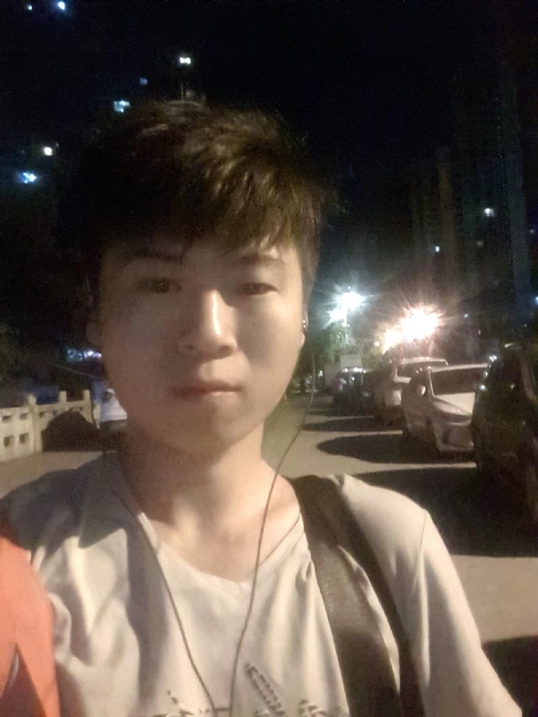 流星的瞬间的第一张照片--厦门相亲网
