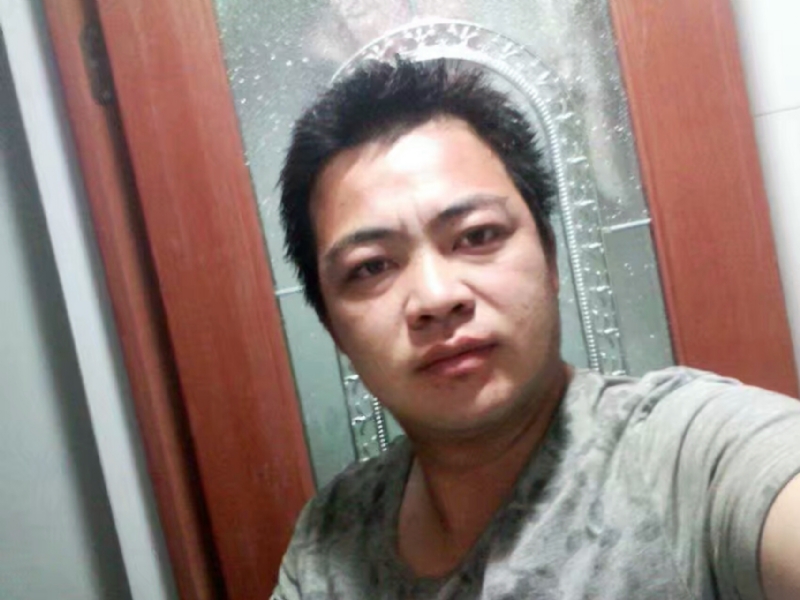 往事随风的第一张照片--厦门相亲网