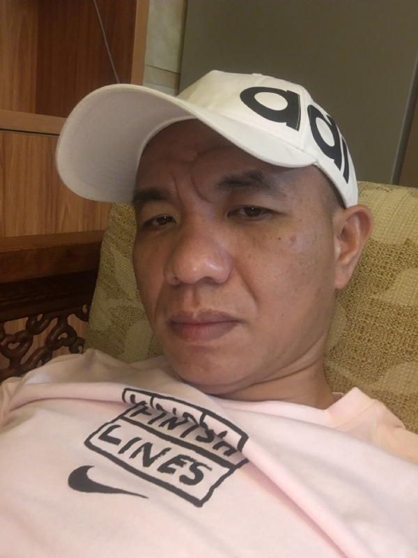 坚持到底的第一张照片--厦门相亲网