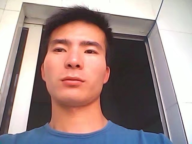 冰冻水果郎的第一张照片--厦门相亲网