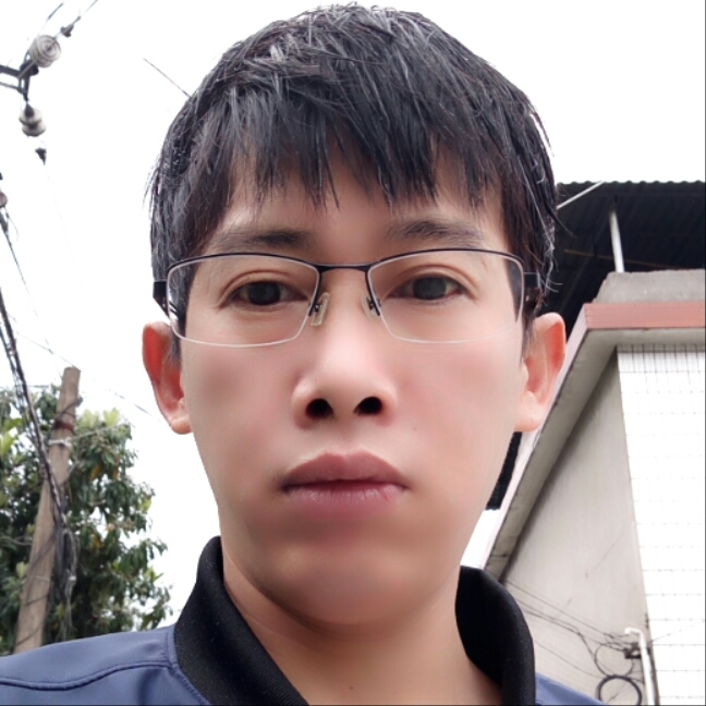 下凡买烟的第一张照片--厦门相亲网