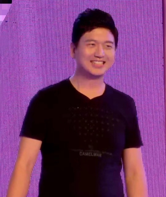风继续吹的第一张照片--厦门相亲网