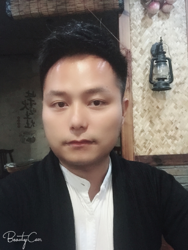 亦初的第一张照片--厦门相亲网