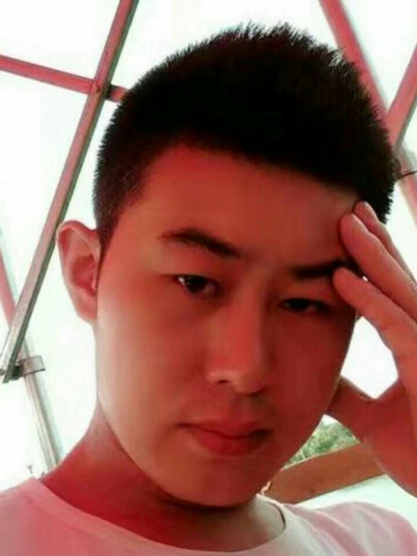 淡漠的第一张照片--厦门相亲网