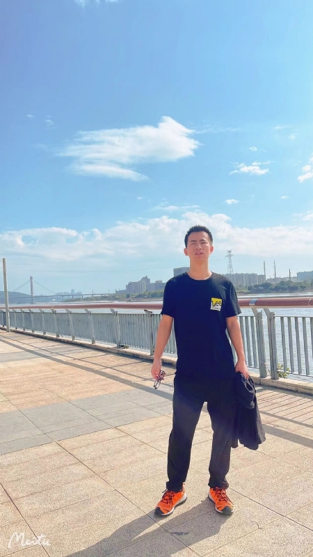 小螃蟹的第一张照片--厦门相亲网