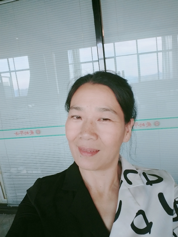 易莲的第一张照片--厦门相亲网