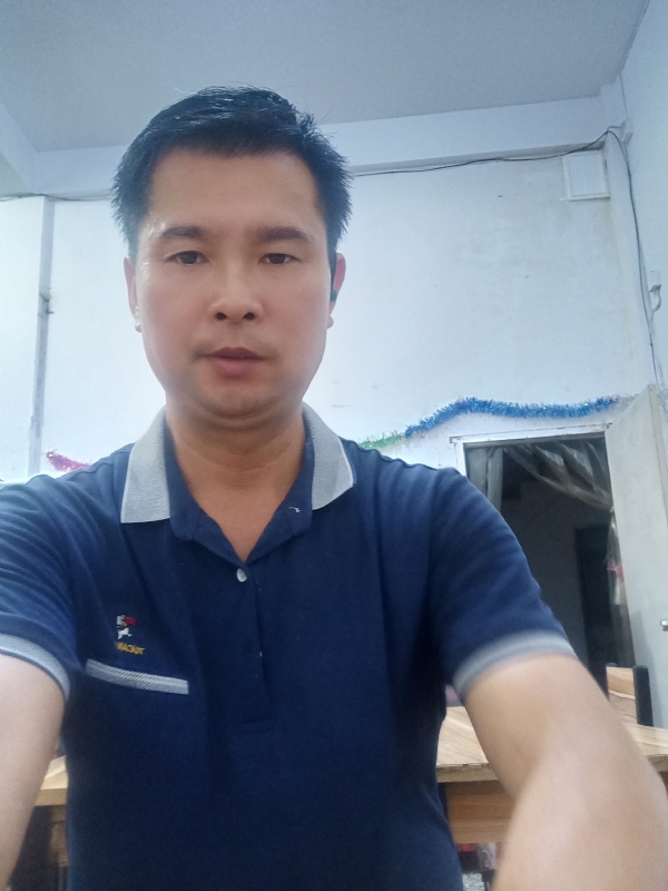 我是自强不息的第一张照片--厦门相亲网