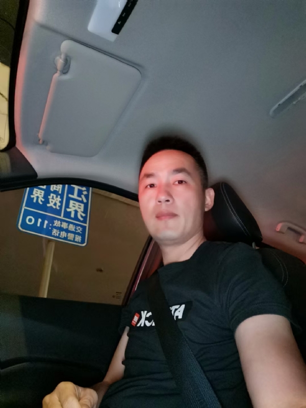 烟火的第二张照片--厦门相亲网