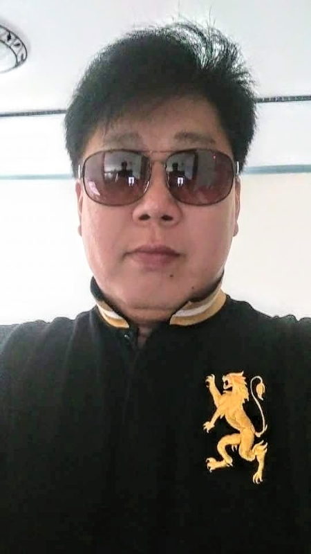 含笑半步癲的第一张照片--厦门相亲网