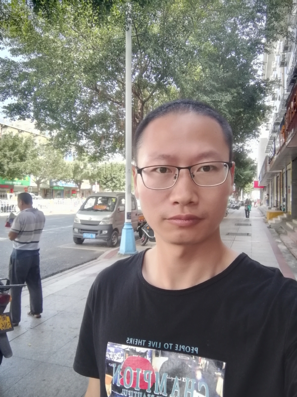 老虎的第一张照片--厦门相亲网